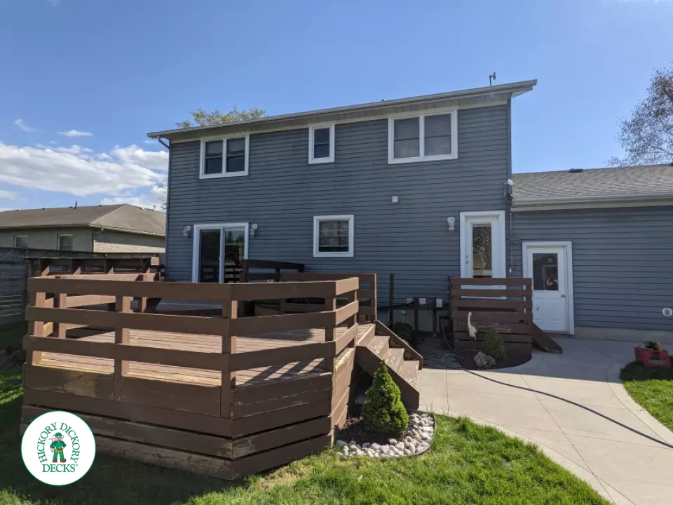 Deck Picture 4