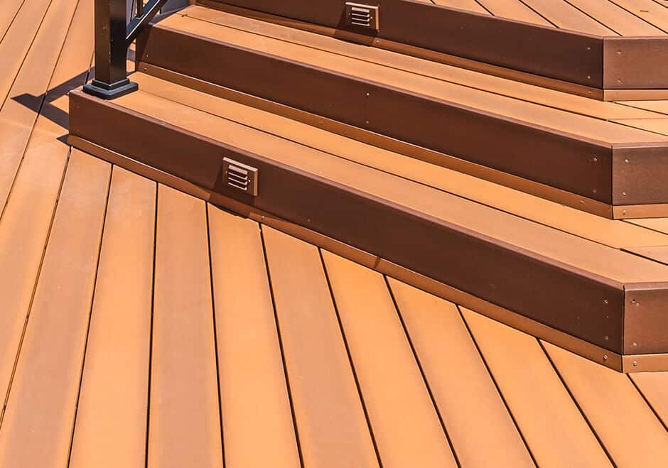 Composite Deck Pricing vs. Wood Deck Pricing Canada