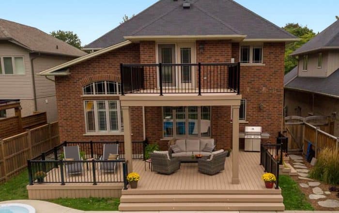 composite deck with railings